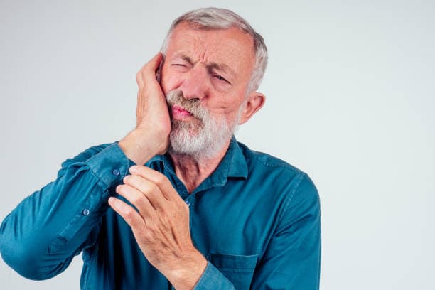 Red light therapy for nerve pain after dental surgery or extraction